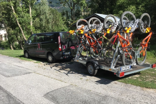 Journée en VTT enduro en Savoie, Tarentaise et Beaufortain à La Plagne - Savoie Mont Blanc
