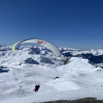 Activité winter Parapente à La Plagne avec ELPRO