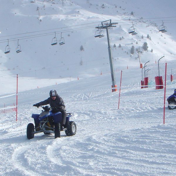 Activité incentives à La Plagne  : Quad sur neige