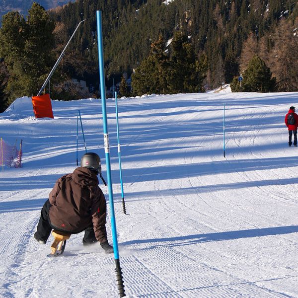 Activité incentives à La Plagne  : Slalom en Paret