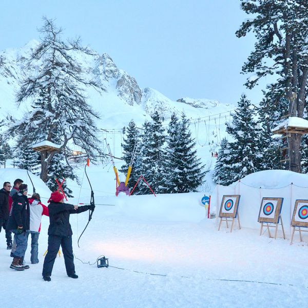 Activité incentives à La Plagne  : Tir à l'arc