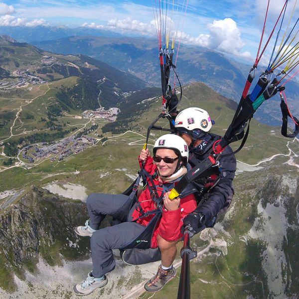 Activité incentives à La Plagne  : Vol en Parapente